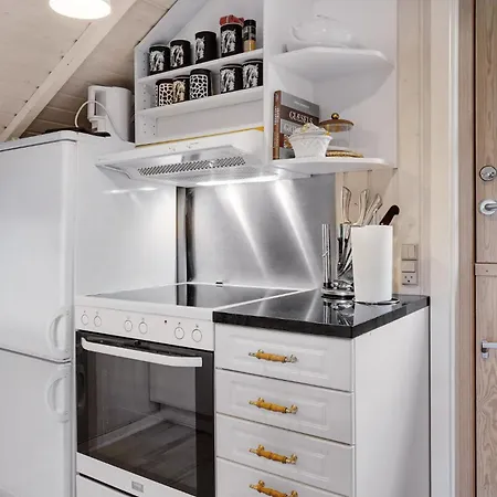 Three-bedroom In Semesterbostad *
